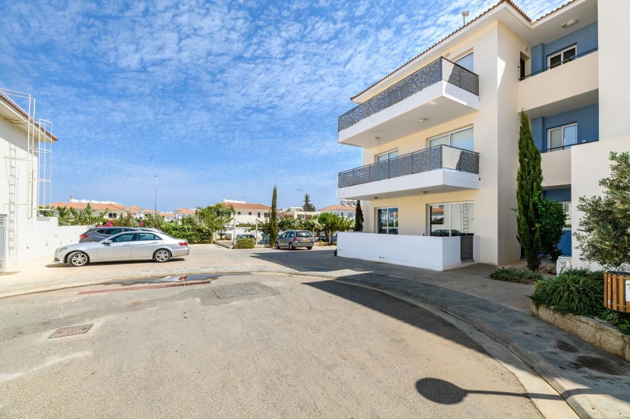 Mythical Sands Apartments Протарас Экстерьер фото